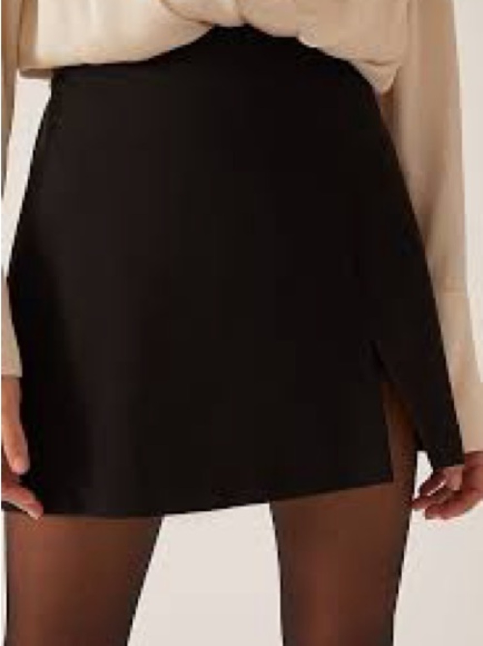 Maeve Classic Black Mini Skirt with Side Slit Size Medium